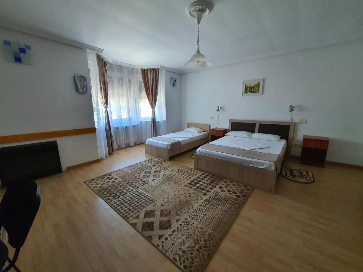 Pensiunea Stan Cisnădie Esterno foto